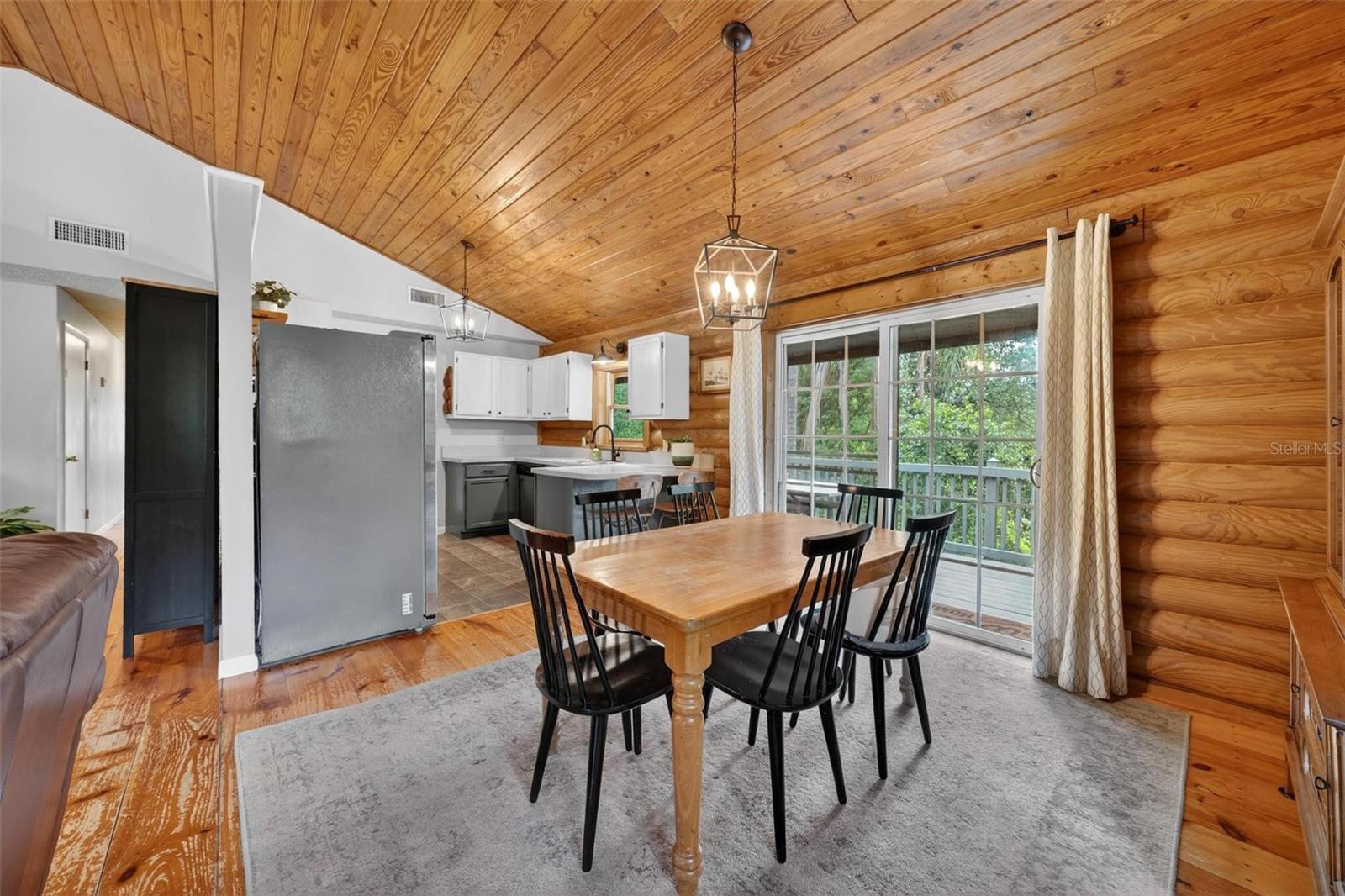 213 BUENA VISTA ST, DEBARY, FL, 32713