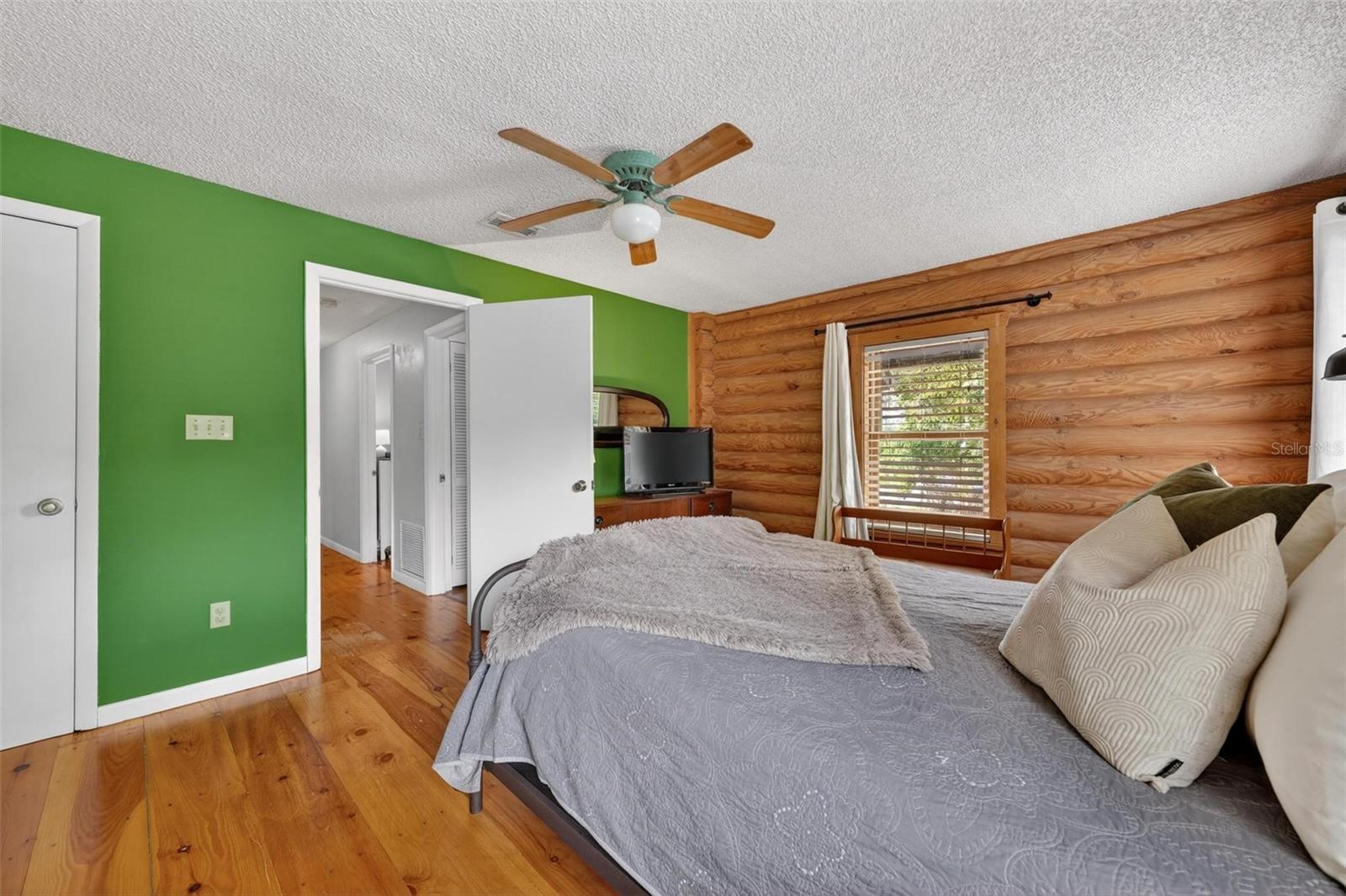 213 BUENA VISTA ST, DEBARY, FL, 32713