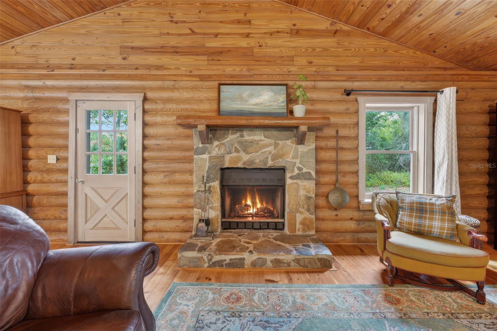 213 BUENA VISTA ST, DEBARY, FL, 32713