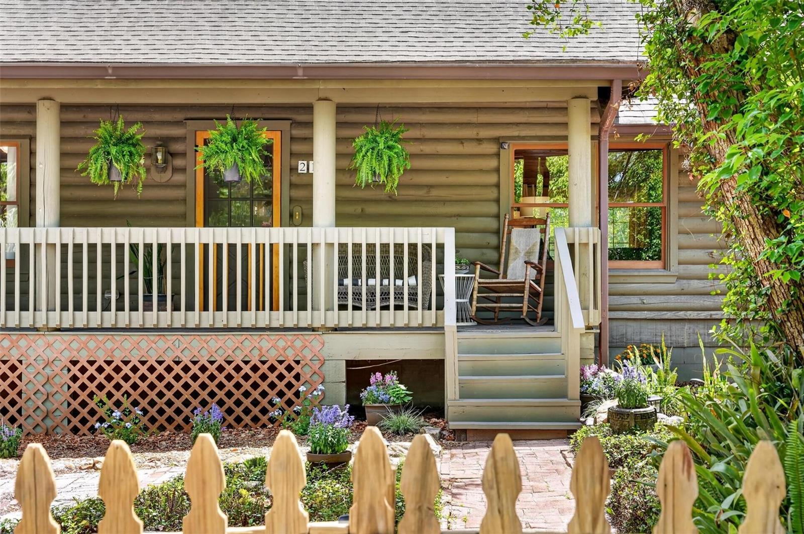 213 BUENA VISTA ST, DEBARY, FL, 32713