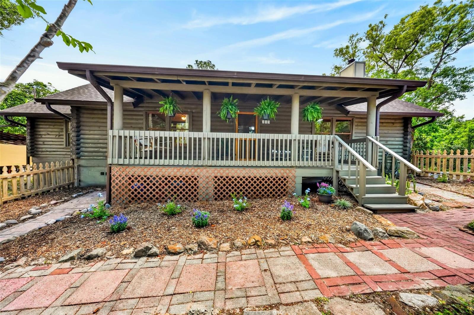 213 BUENA VISTA ST, DEBARY, FL, 32713