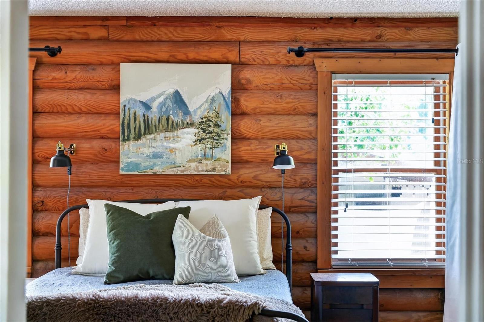 213 BUENA VISTA ST, DEBARY, FL, 32713