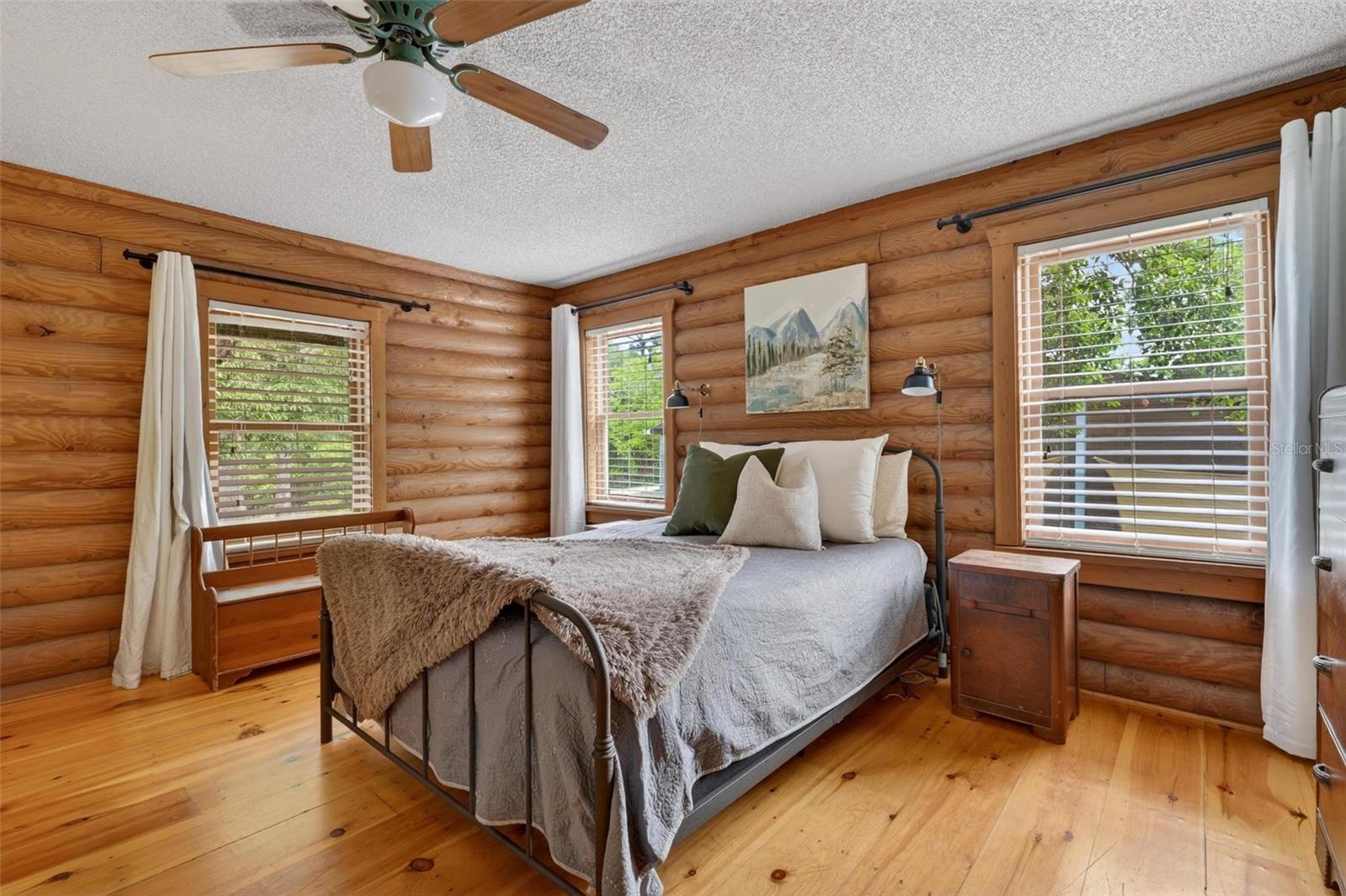 213 BUENA VISTA ST, DEBARY, FL, 32713