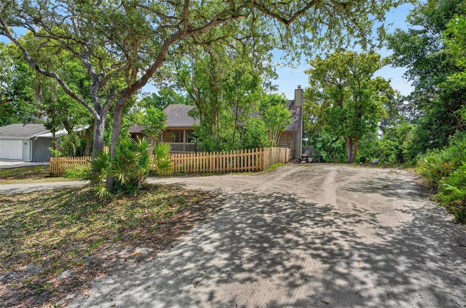 213 BUENA VISTA ST, DEBARY, FL, 32713