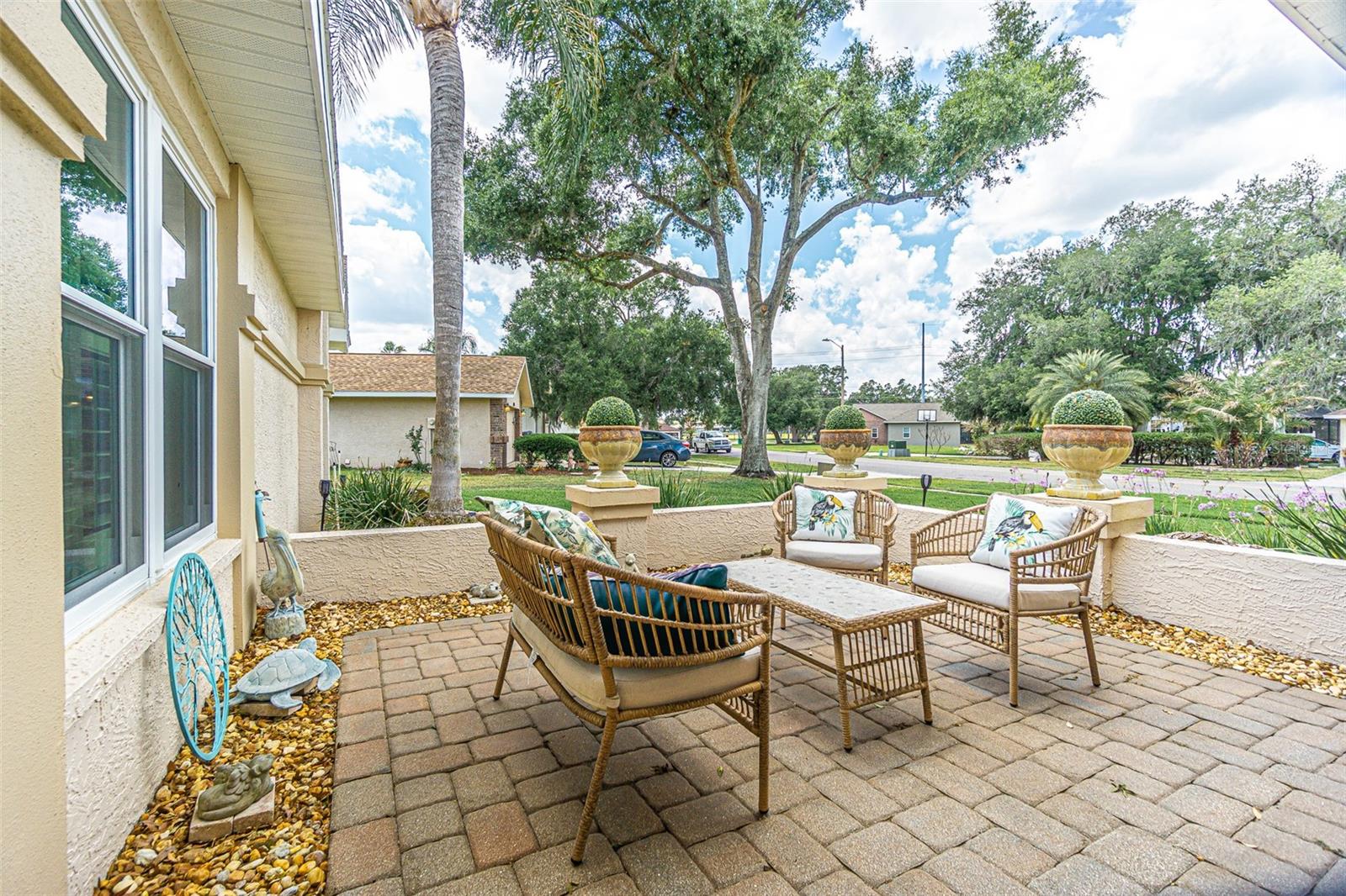 6132 SILVER OAKS DR, ZEPHYRHILLS, FL, 33542