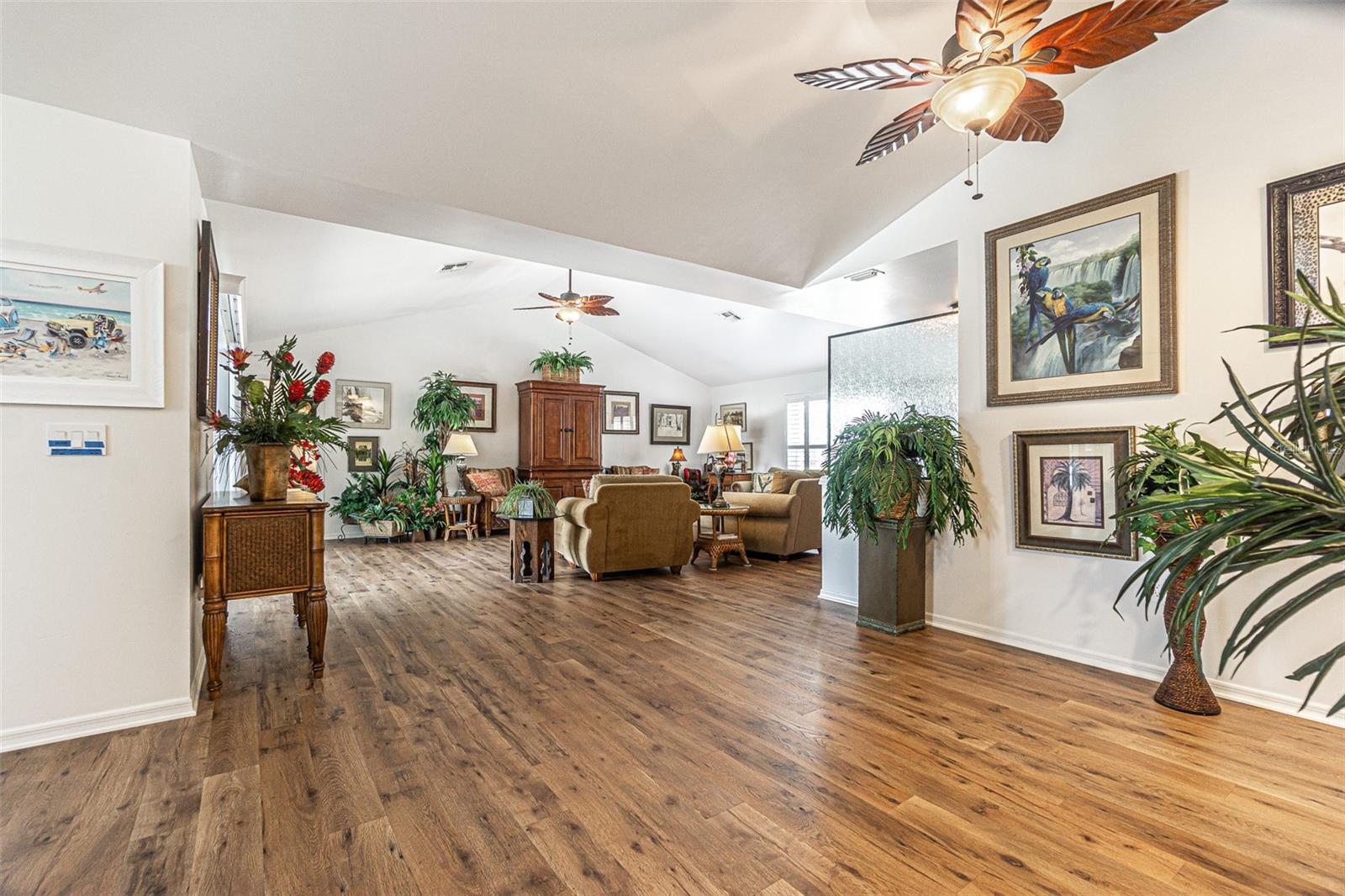 6132 SILVER OAKS DR, ZEPHYRHILLS, FL, 33542