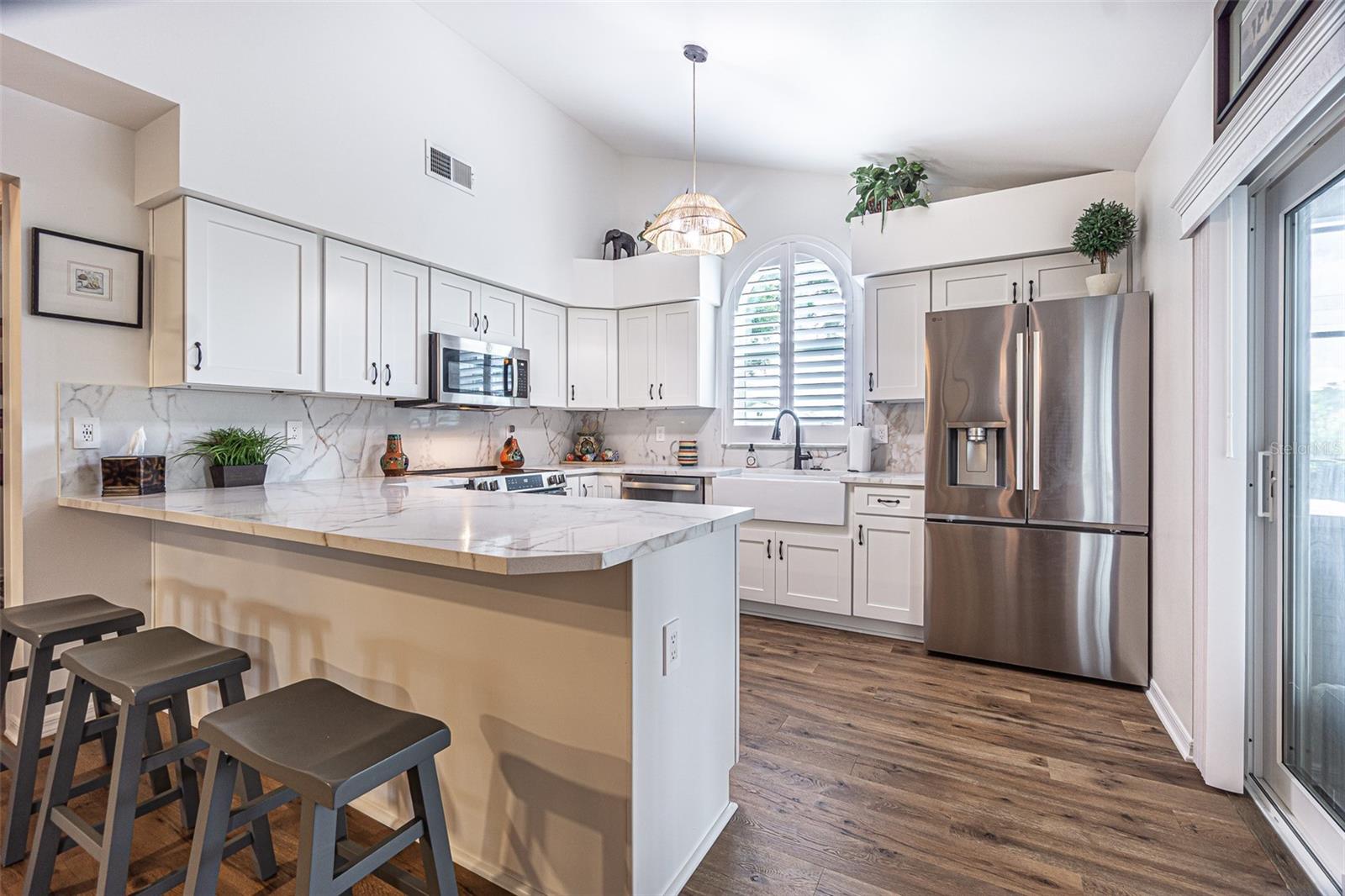 6132 SILVER OAKS DR, ZEPHYRHILLS, FL, 33542