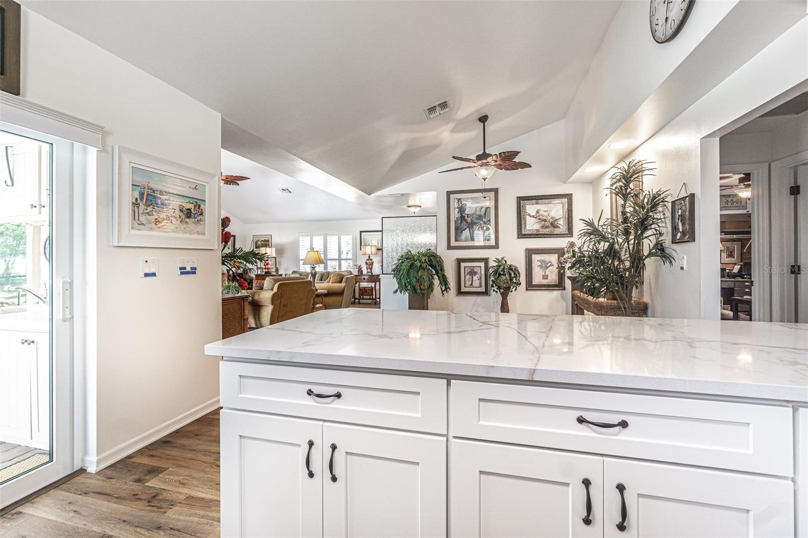 6132 SILVER OAKS DR, ZEPHYRHILLS, FL, 33542