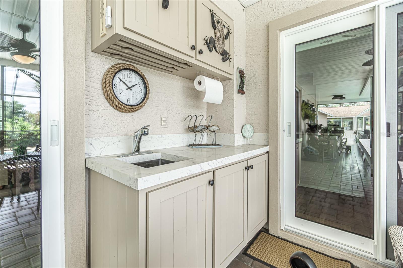 6132 SILVER OAKS DR, ZEPHYRHILLS, FL, 33542