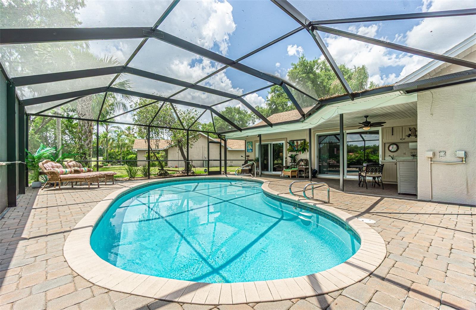 6132 SILVER OAKS DR, ZEPHYRHILLS, FL, 33542