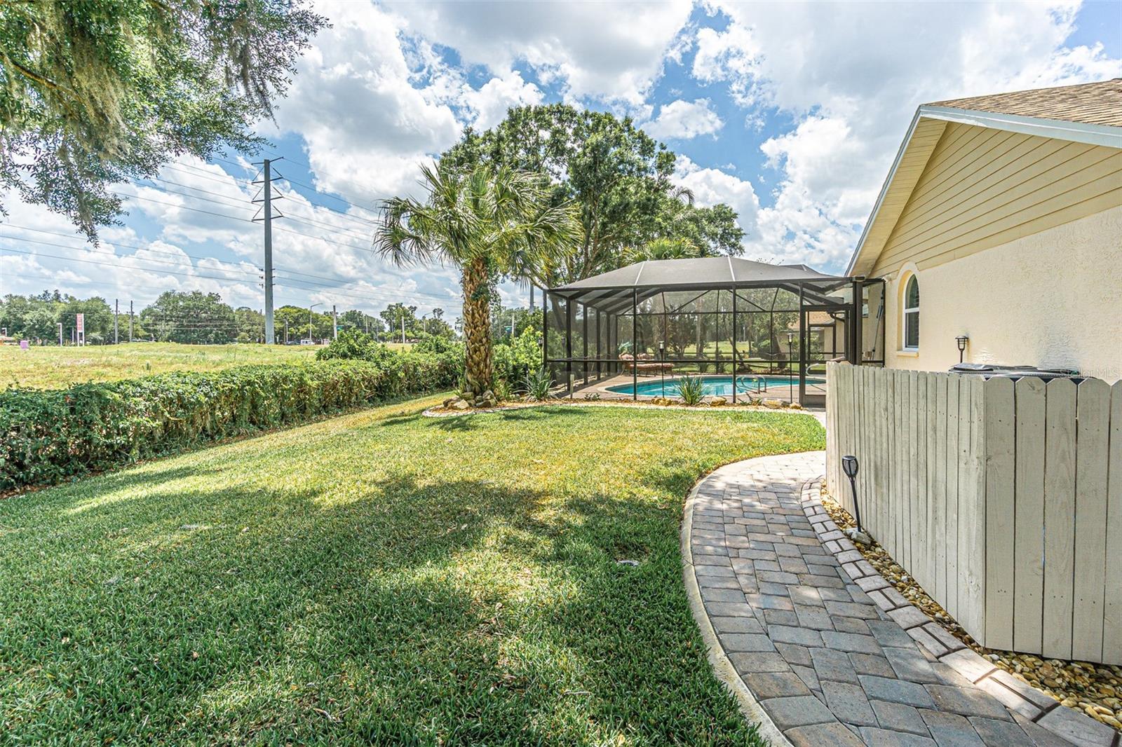 6132 SILVER OAKS DR, ZEPHYRHILLS, FL, 33542