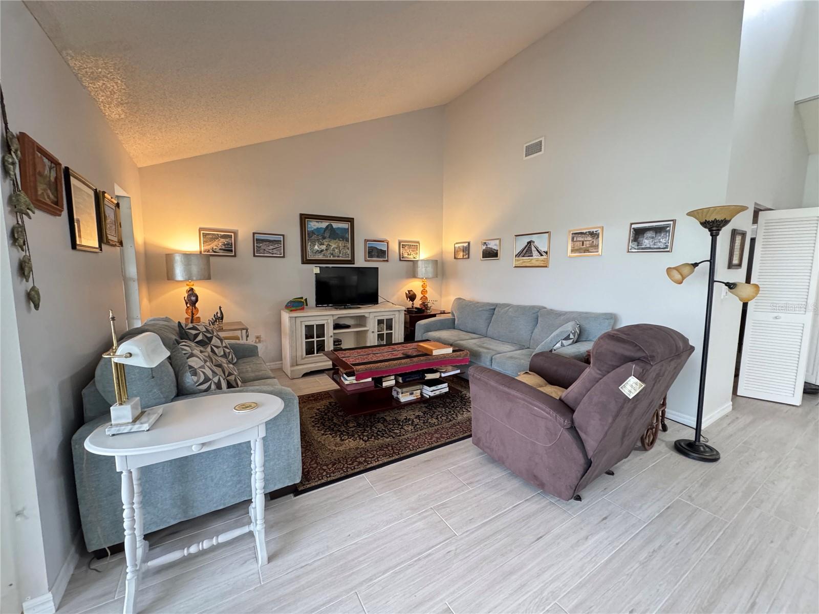 5371 CRESTLAKE BLVD #68, SARASOTA, FL, 34233