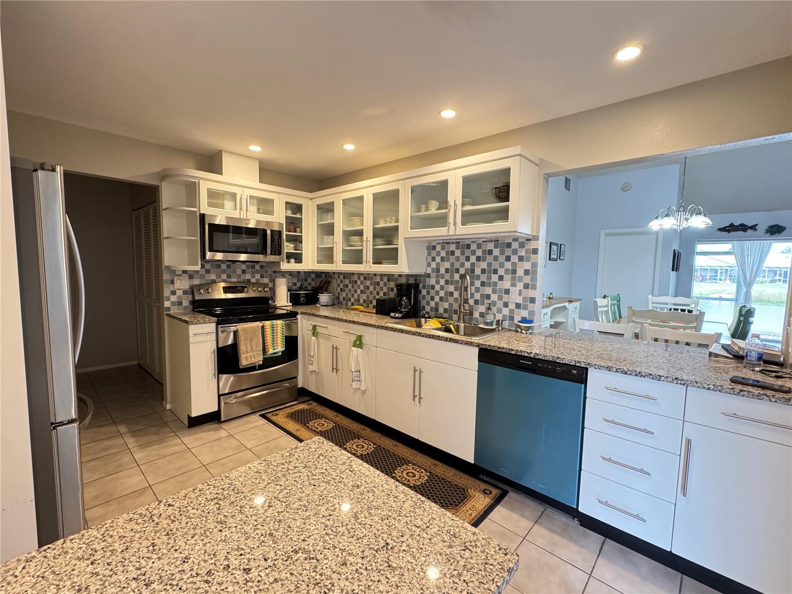 5371 CRESTLAKE BLVD #68, SARASOTA, FL, 34233
