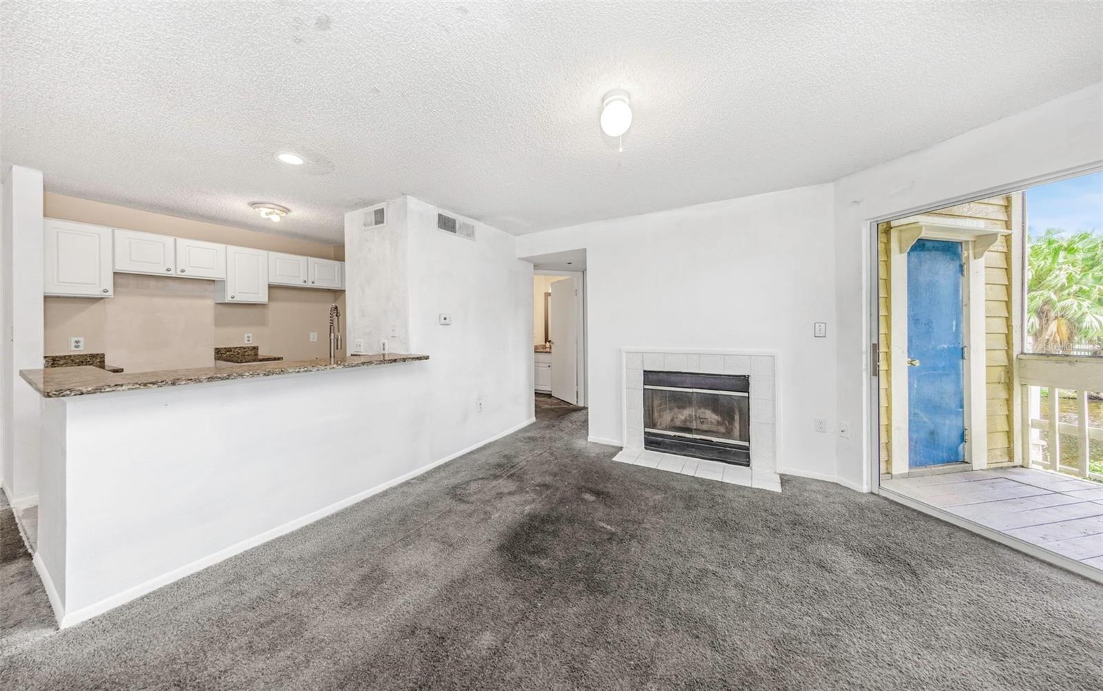 115 112TH AVE NE #703, ST PETERSBURG, FL, 33716