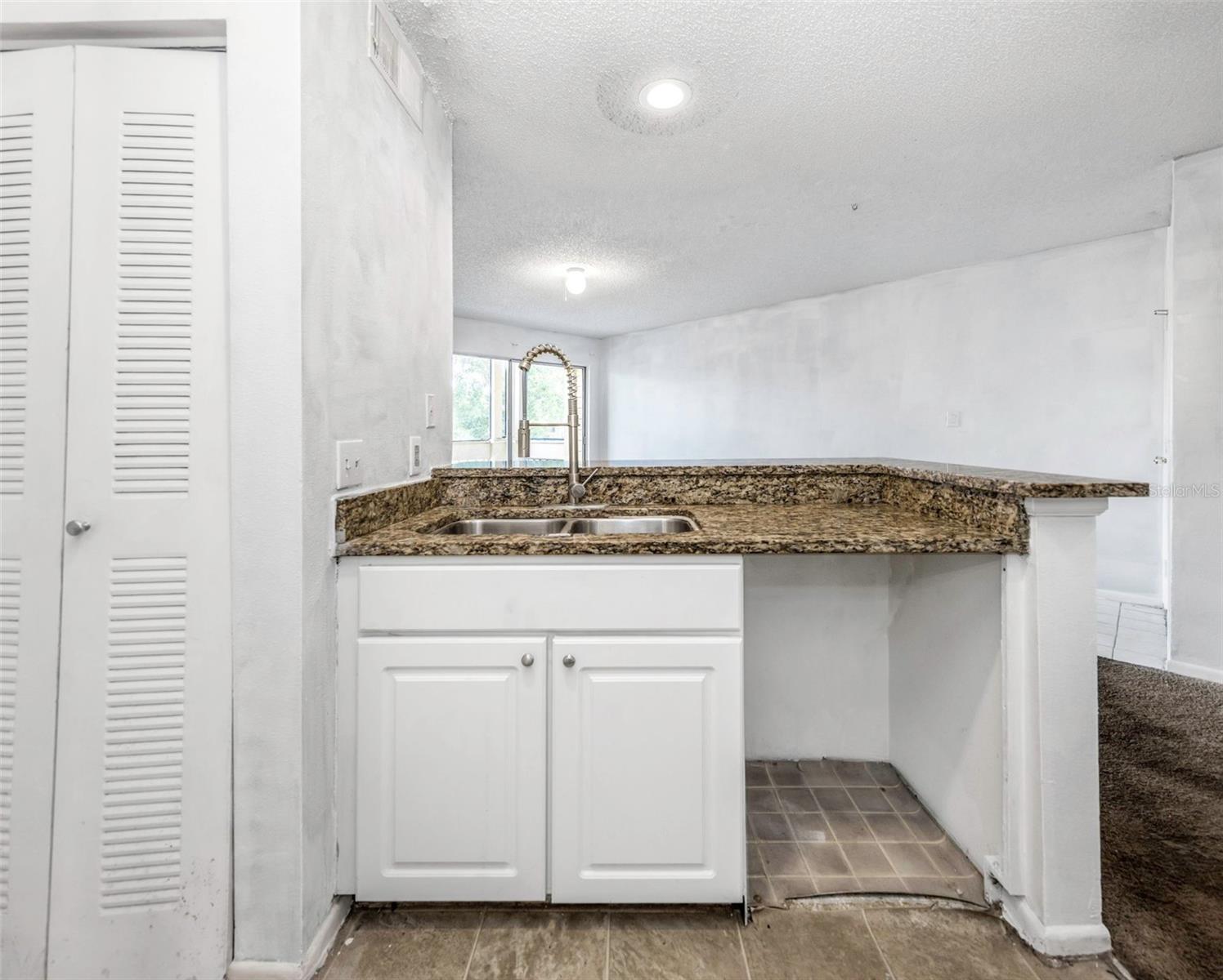 115 112TH AVE NE #703, ST PETERSBURG, FL, 33716