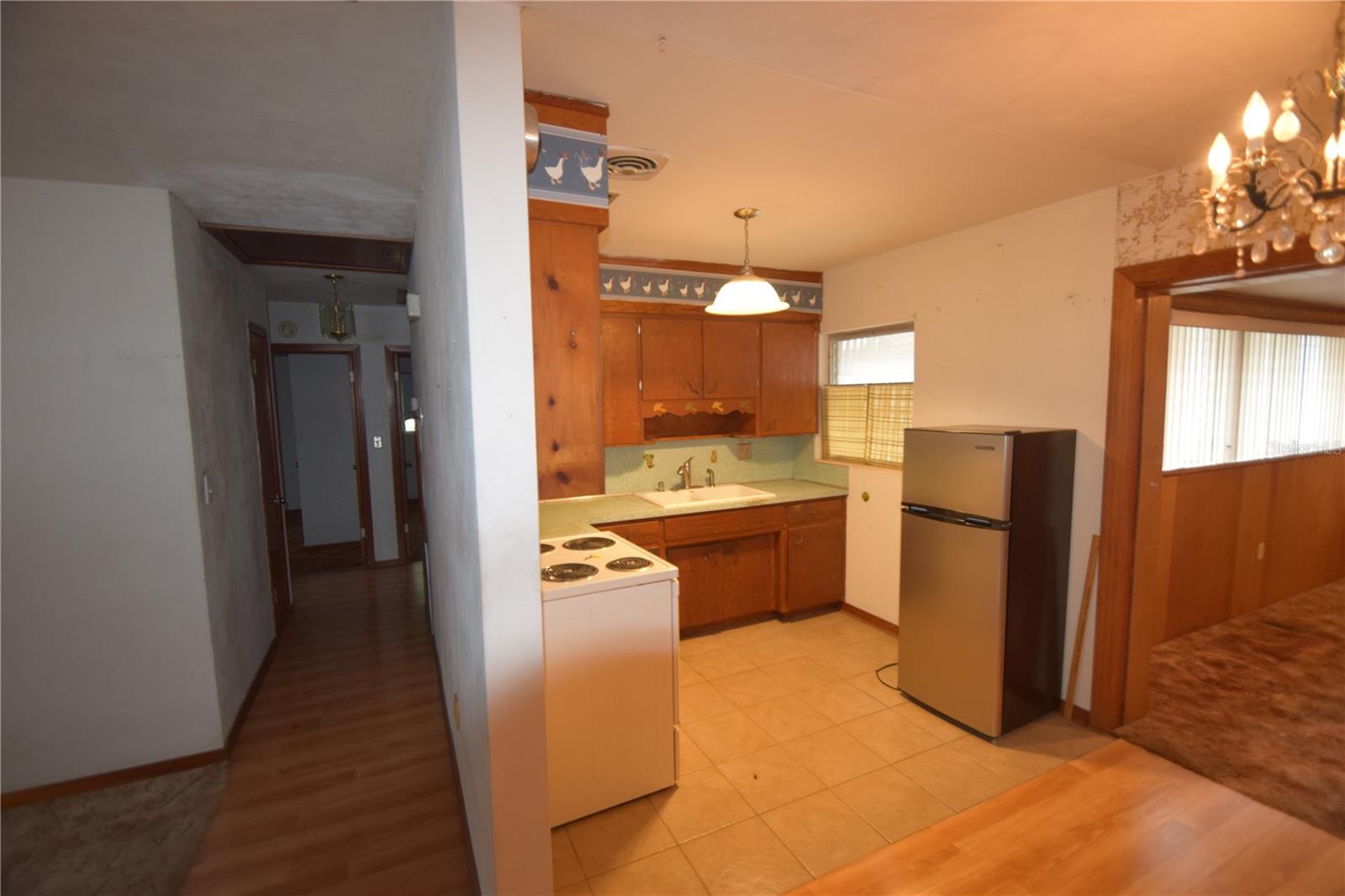 431 HAMPTON AVE, LAKELAND, FL, 33801