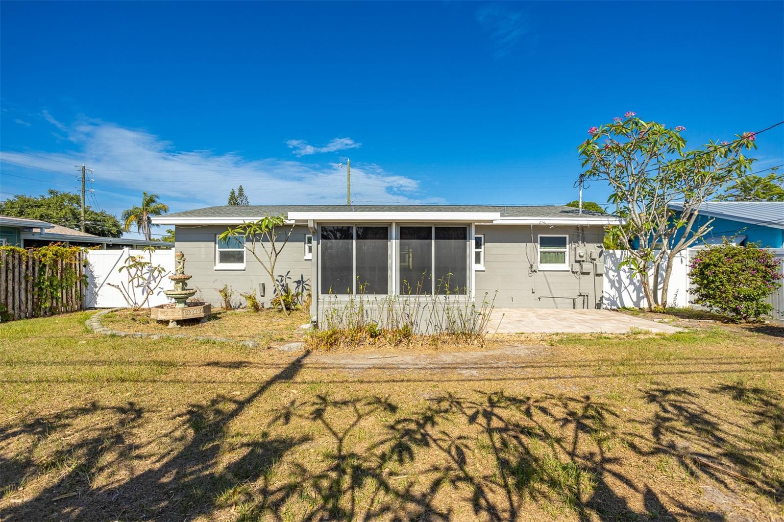 9317 CRESTVIEW ST, SEMINOLE, FL, 33772