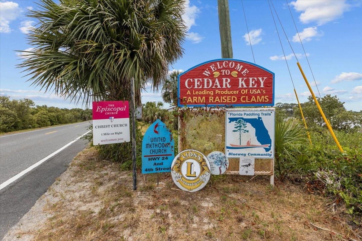 82 2ND ST #D5, CEDAR KEY, FL, 32625