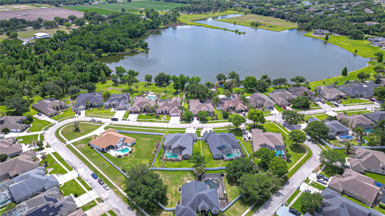 2833 MOSSY TIMBER TRL, VALRICO, FL, 33596