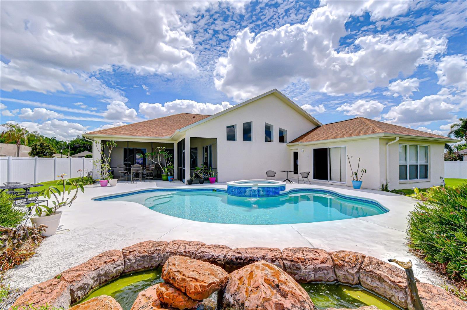 2833 MOSSY TIMBER TRL, VALRICO, FL, 33596