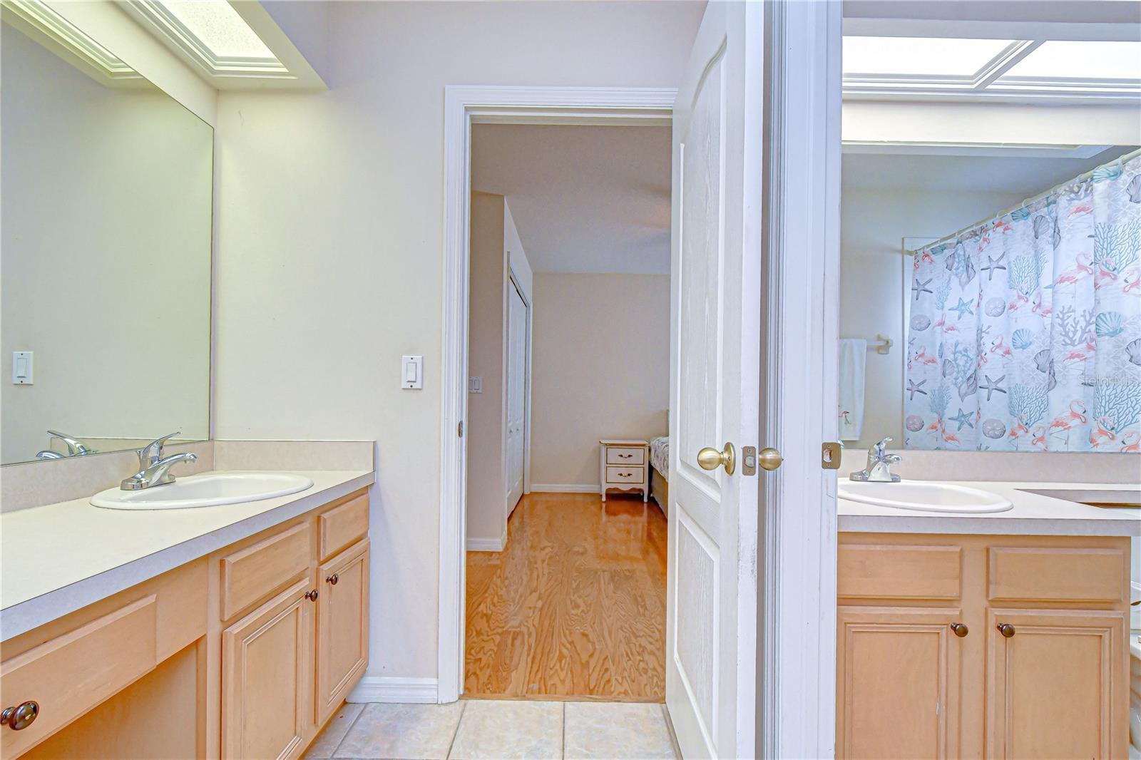 2833 MOSSY TIMBER TRL, VALRICO, FL, 33596