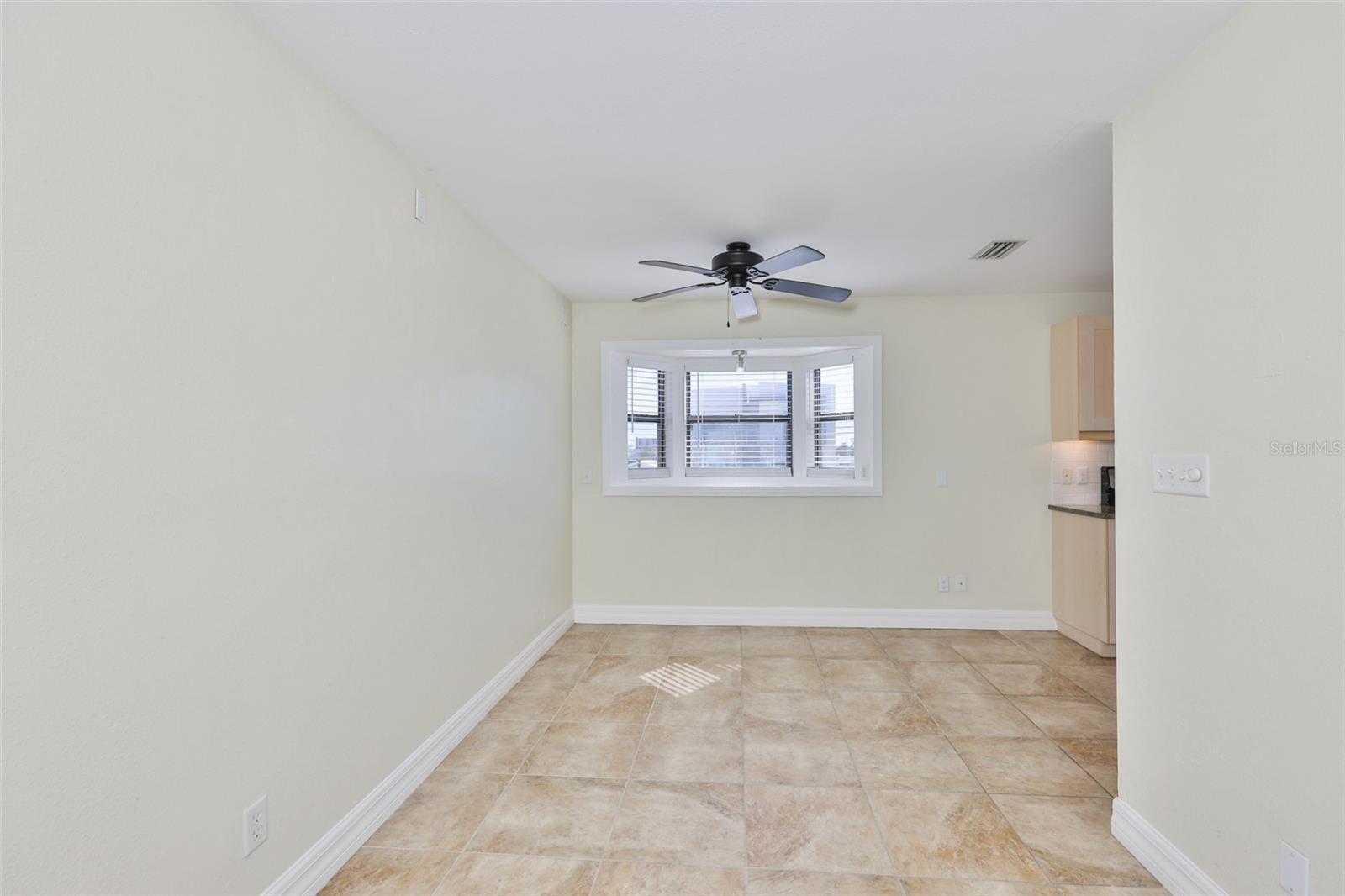 10220 GULF BLVD #1, TREASURE ISLAND, FL, 33706