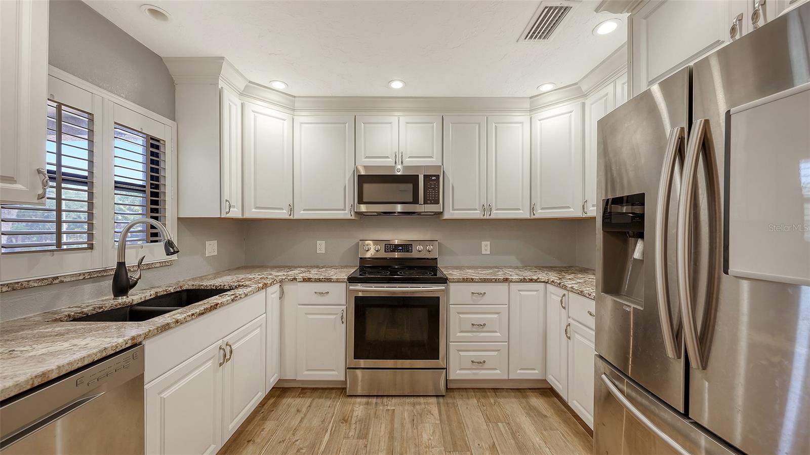 7291 CLOISTER DR #222, SARASOTA, FL, 34231