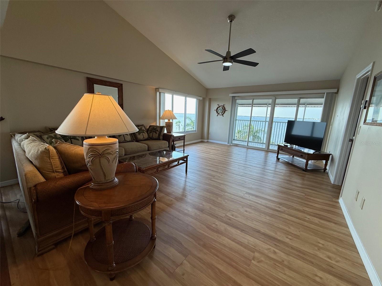 1477 PARK BEACH CIR #31, PUNTA GORDA, FL, 33950