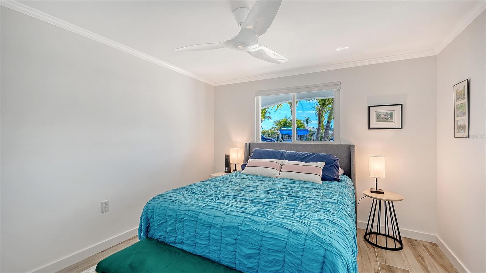 925 SPANISH DR N, LONGBOAT KEY, FL, 34228