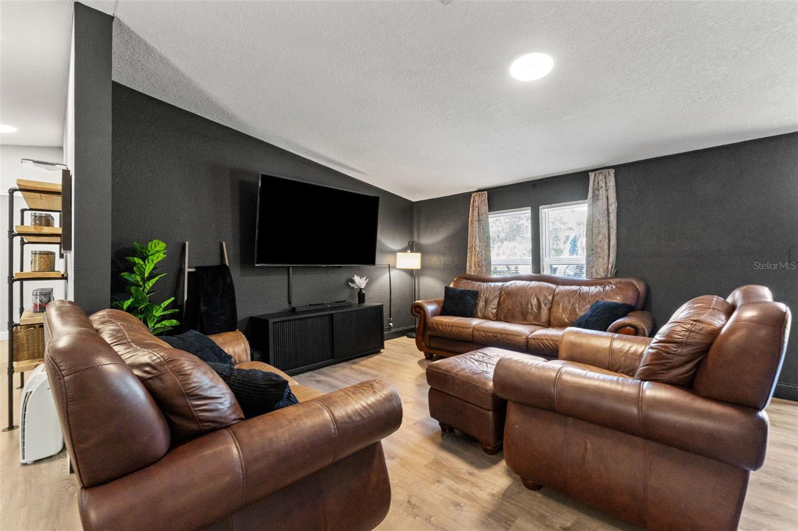 6886 W EDGEWOOD LN, HOMOSASSA, FL, 34448