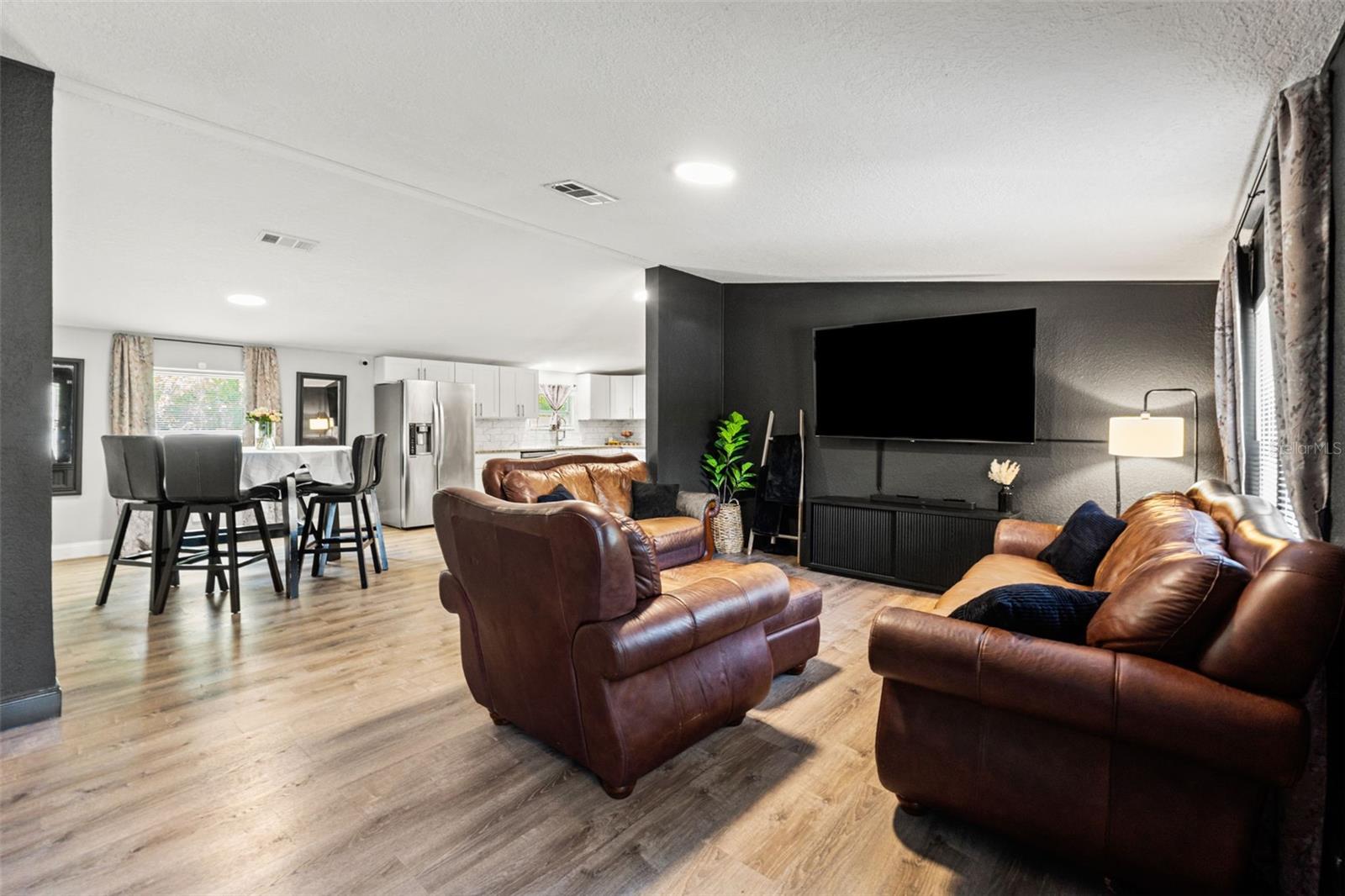 6886 W EDGEWOOD LN, HOMOSASSA, FL, 34448