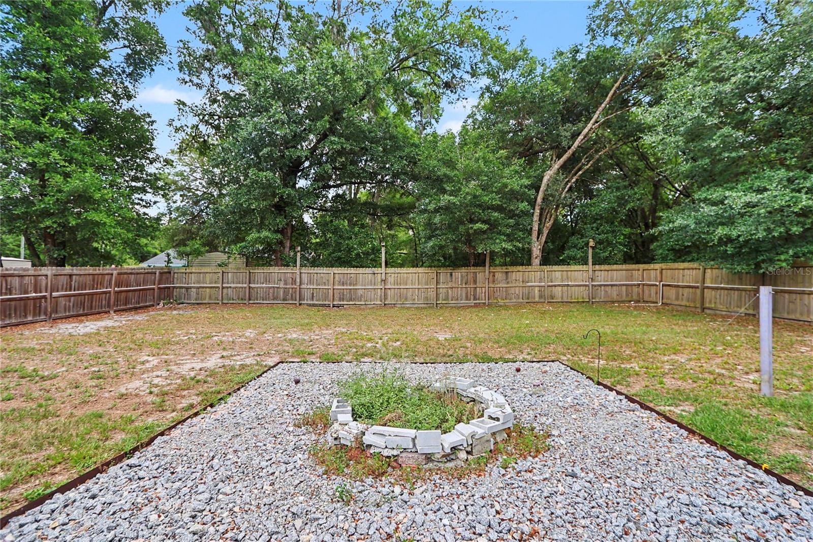 19056 SAINT BENEDICT DR, DUNNELLON, FL, 34432