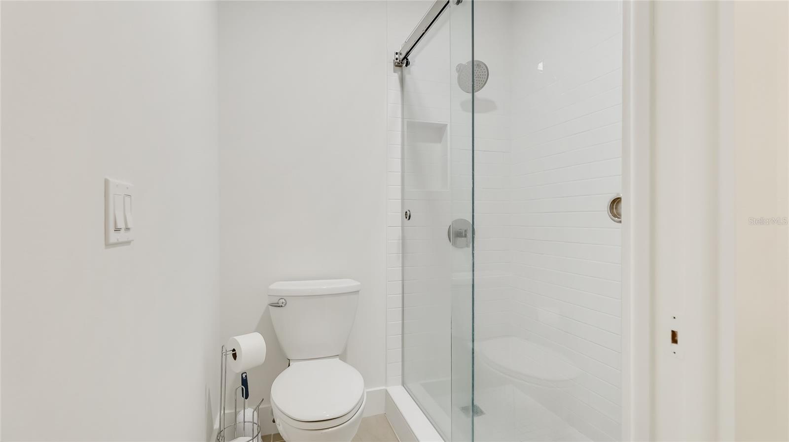 303 SPRINGDALE DR #303, BRADENTON, FL, 34210