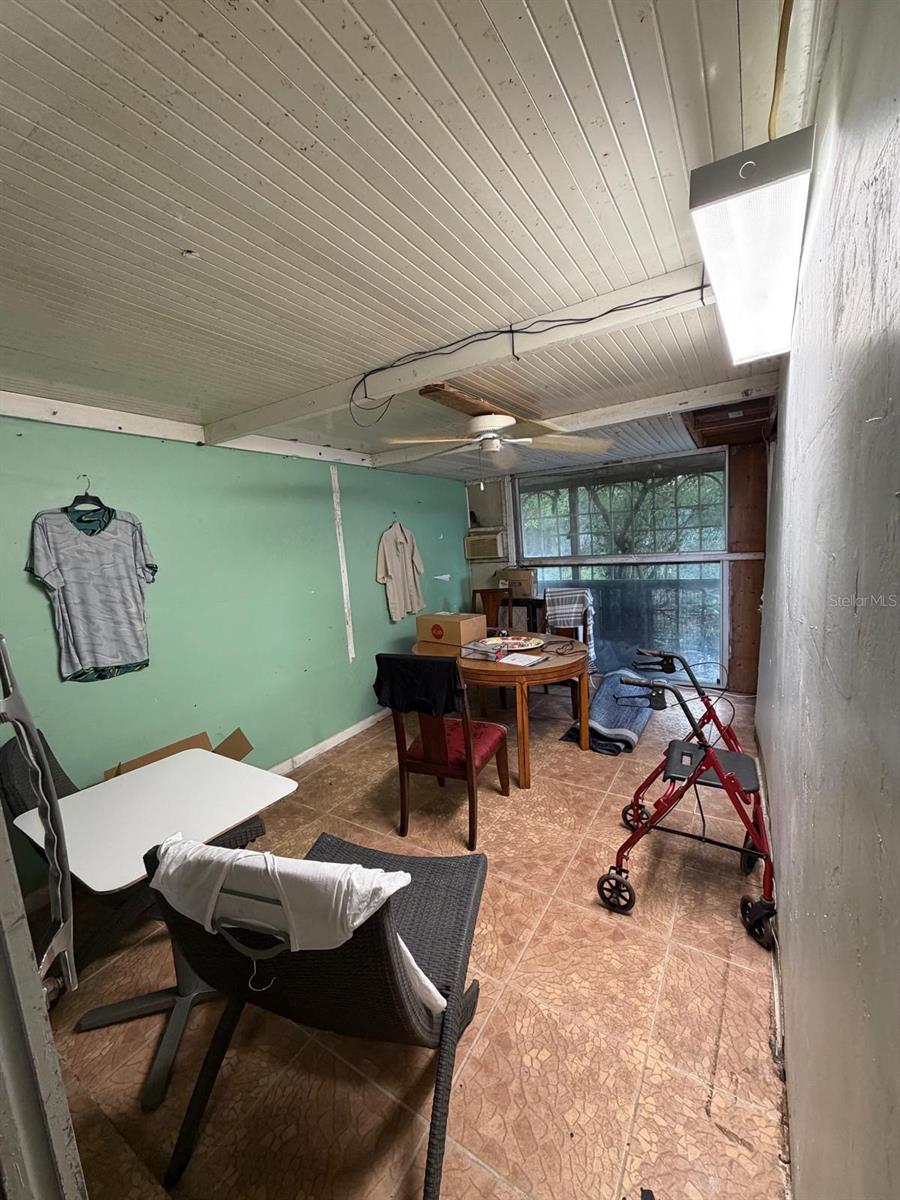 901 SHELDON AVE, LEHIGH ACRES, FL, 33936