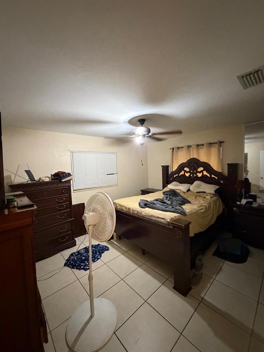 901 SHELDON AVE, LEHIGH ACRES, FL, 33936