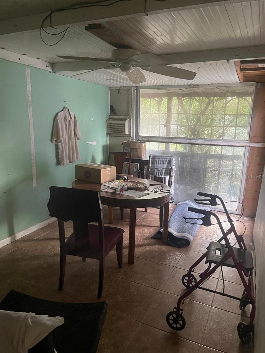 901 SHELDON AVE, LEHIGH ACRES, FL, 33936