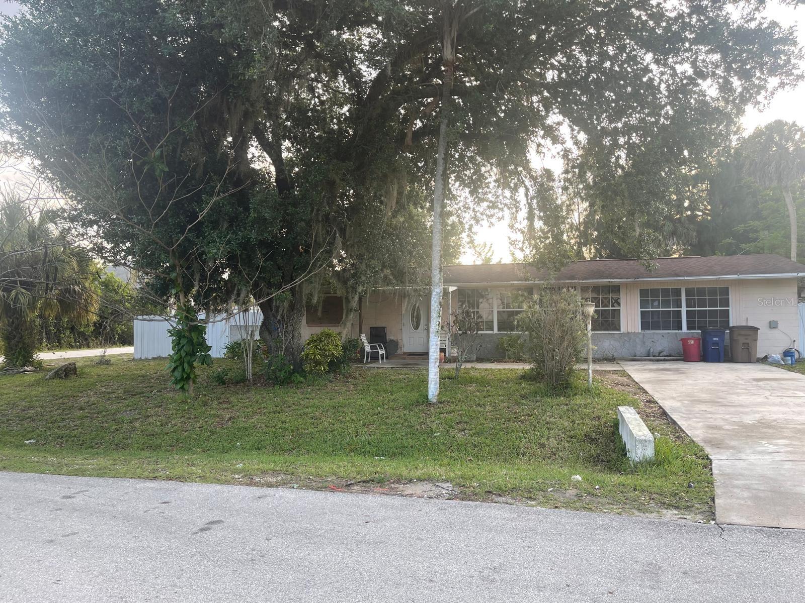901 SHELDON AVE, LEHIGH ACRES, FL, 33936