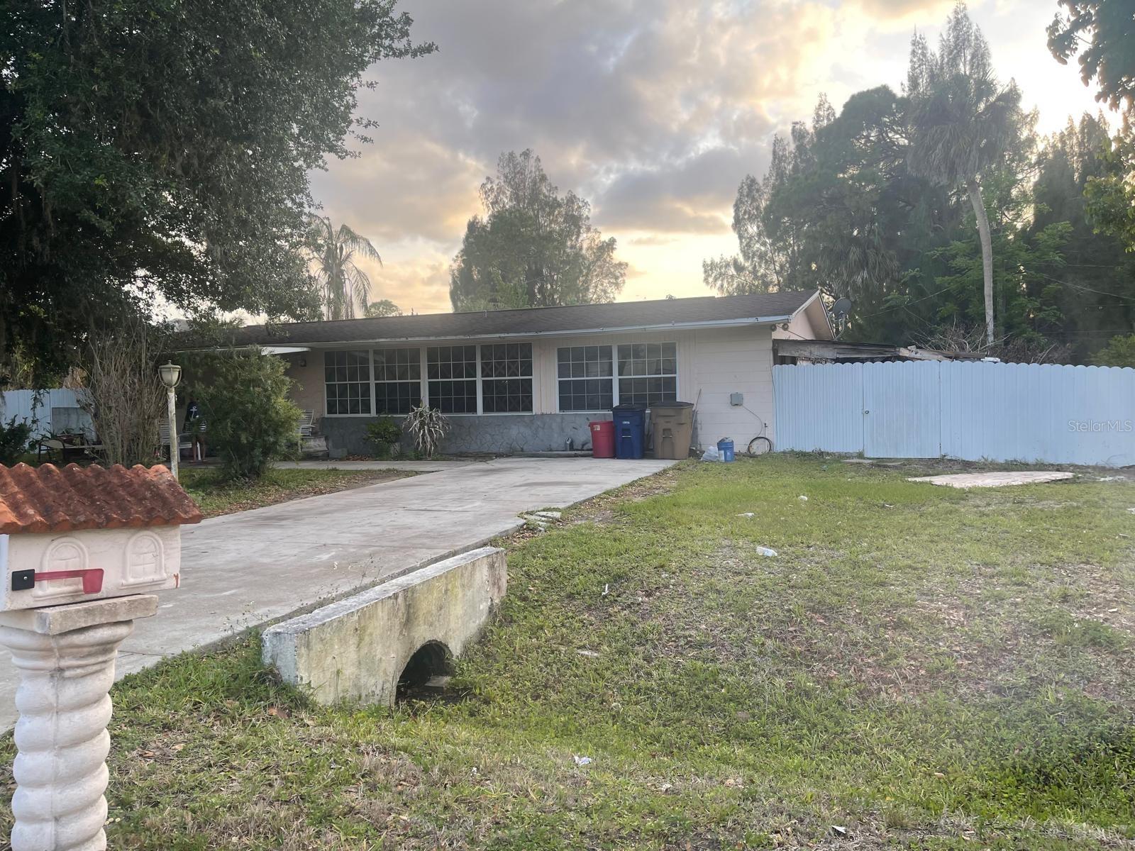 901 SHELDON AVE, LEHIGH ACRES, FL, 33936
