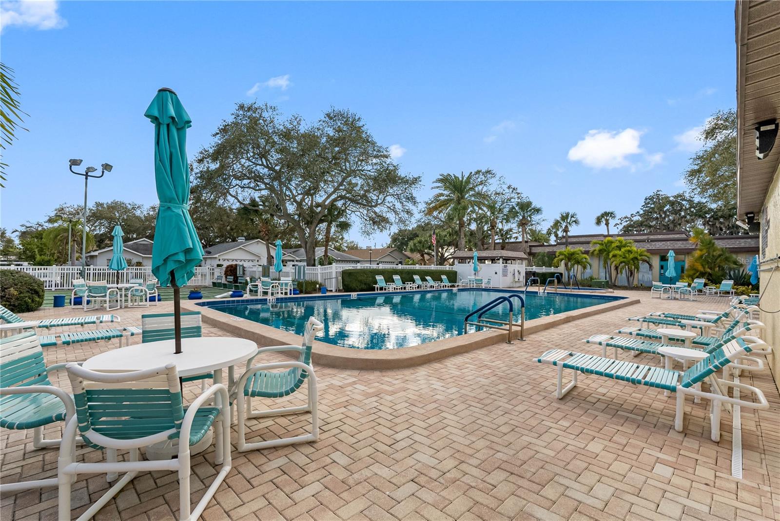 11485 OAKHURST RD #312, LARGO, FL, 33774