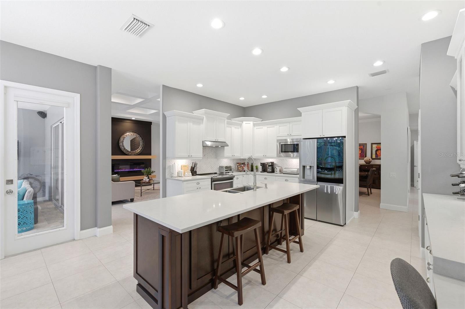 19130 CENTRE ROSE BLVD, LUTZ, FL, 33558