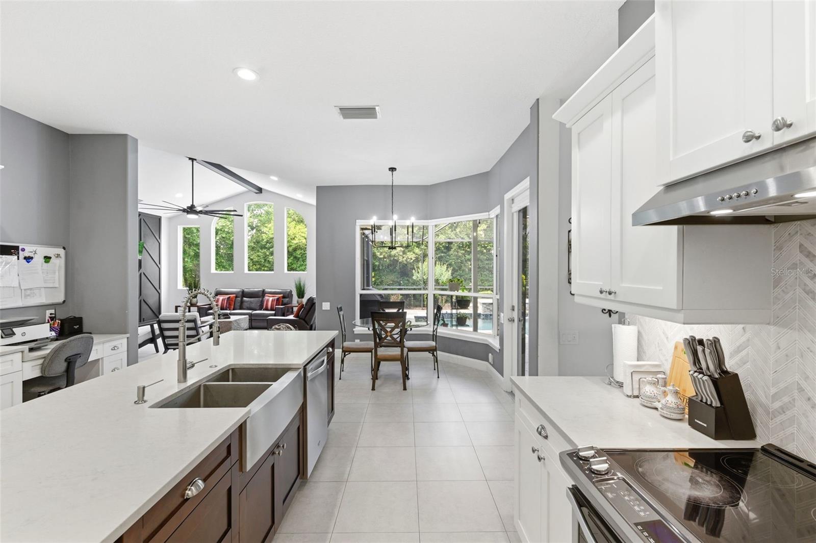 19130 CENTRE ROSE BLVD, LUTZ, FL, 33558