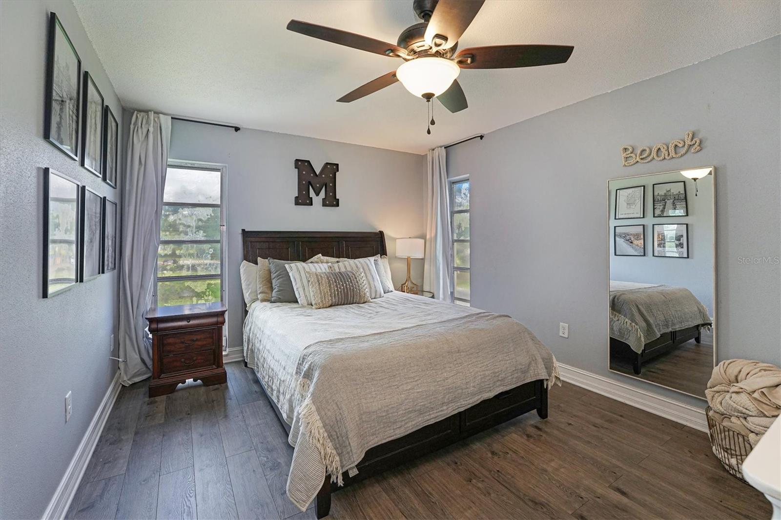 6100 12TH ST S #220, ST PETERSBURG, FL, 33705