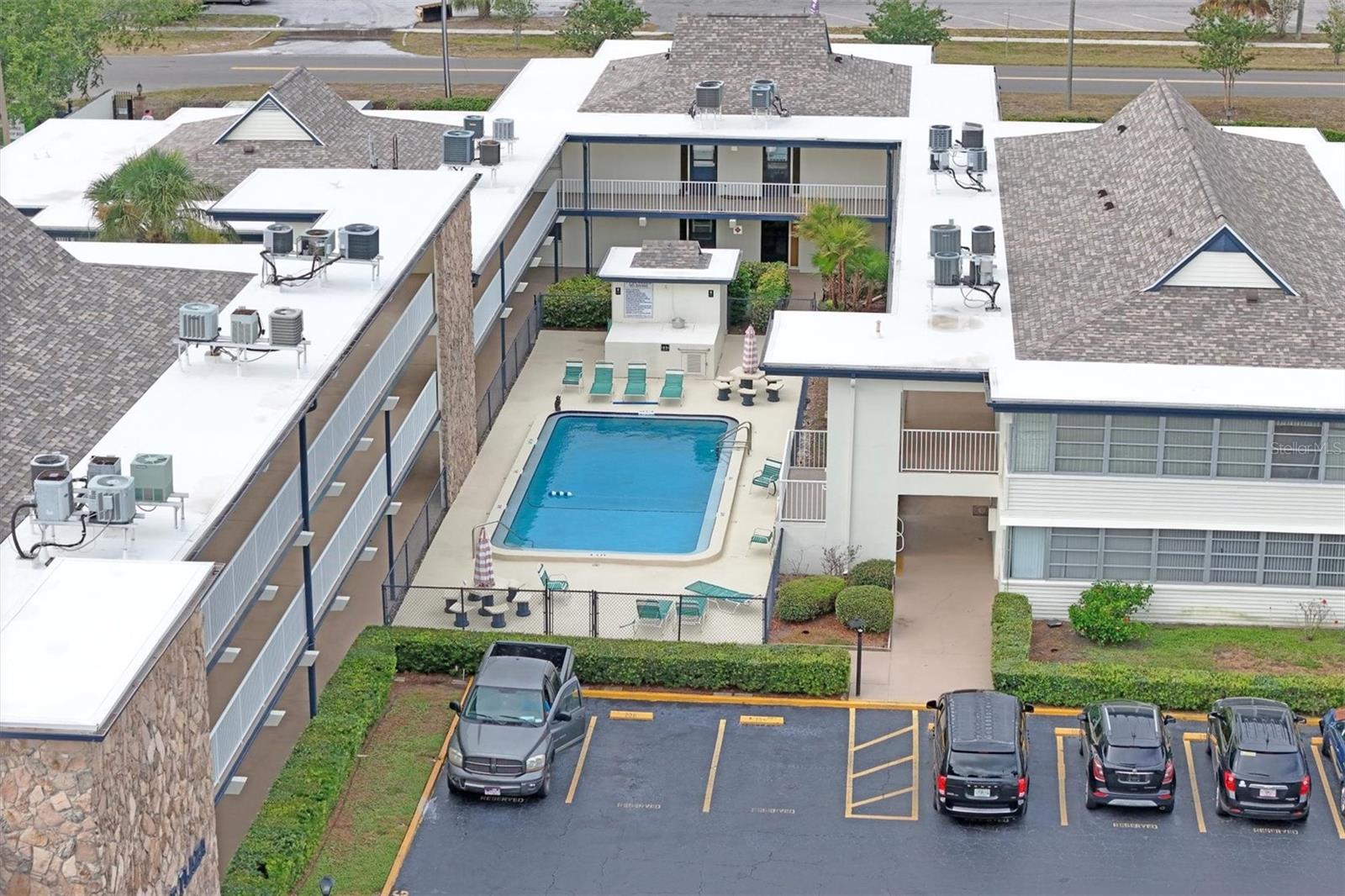 6100 12TH ST S #220, ST PETERSBURG, FL, 33705