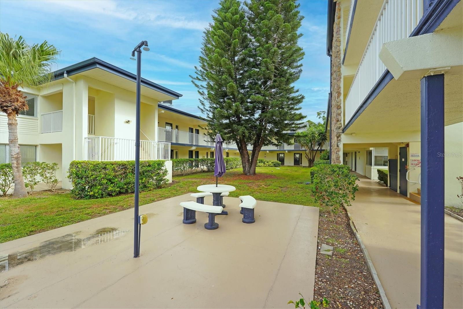 6100 12TH ST S #220, ST PETERSBURG, FL, 33705