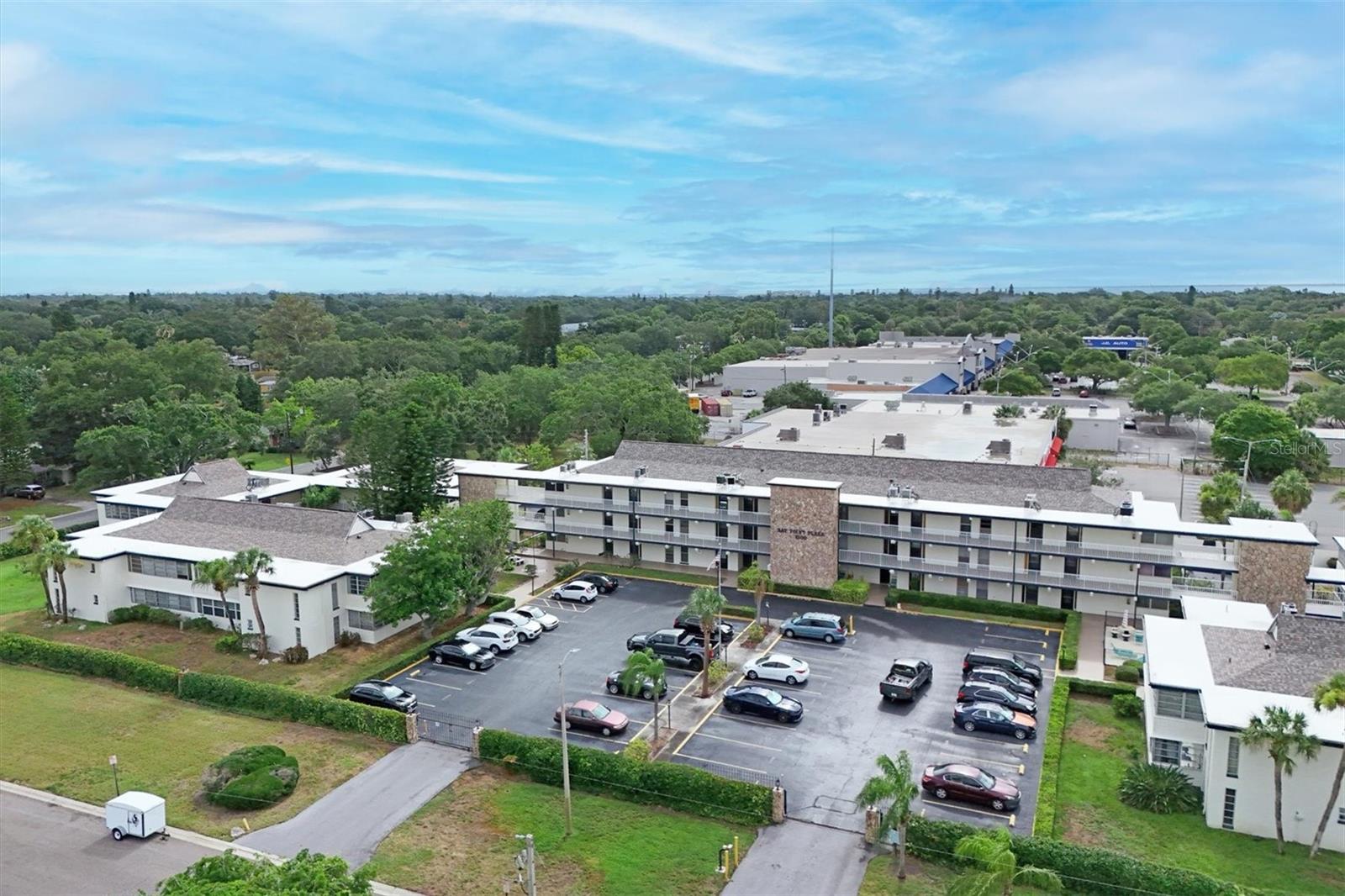 6100 12TH ST S #220, ST PETERSBURG, FL, 33705