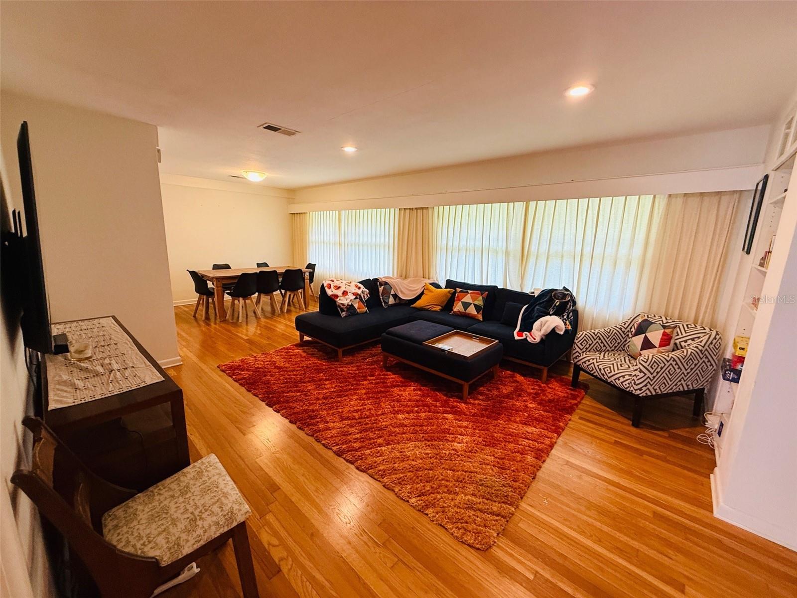 3028 NW 1ST AVE, GAINESVILLE, FL, 32607