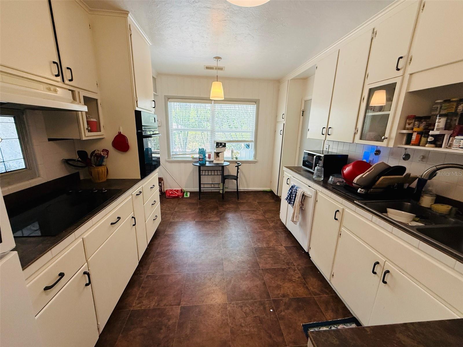 3028 NW 1ST AVE, GAINESVILLE, FL, 32607