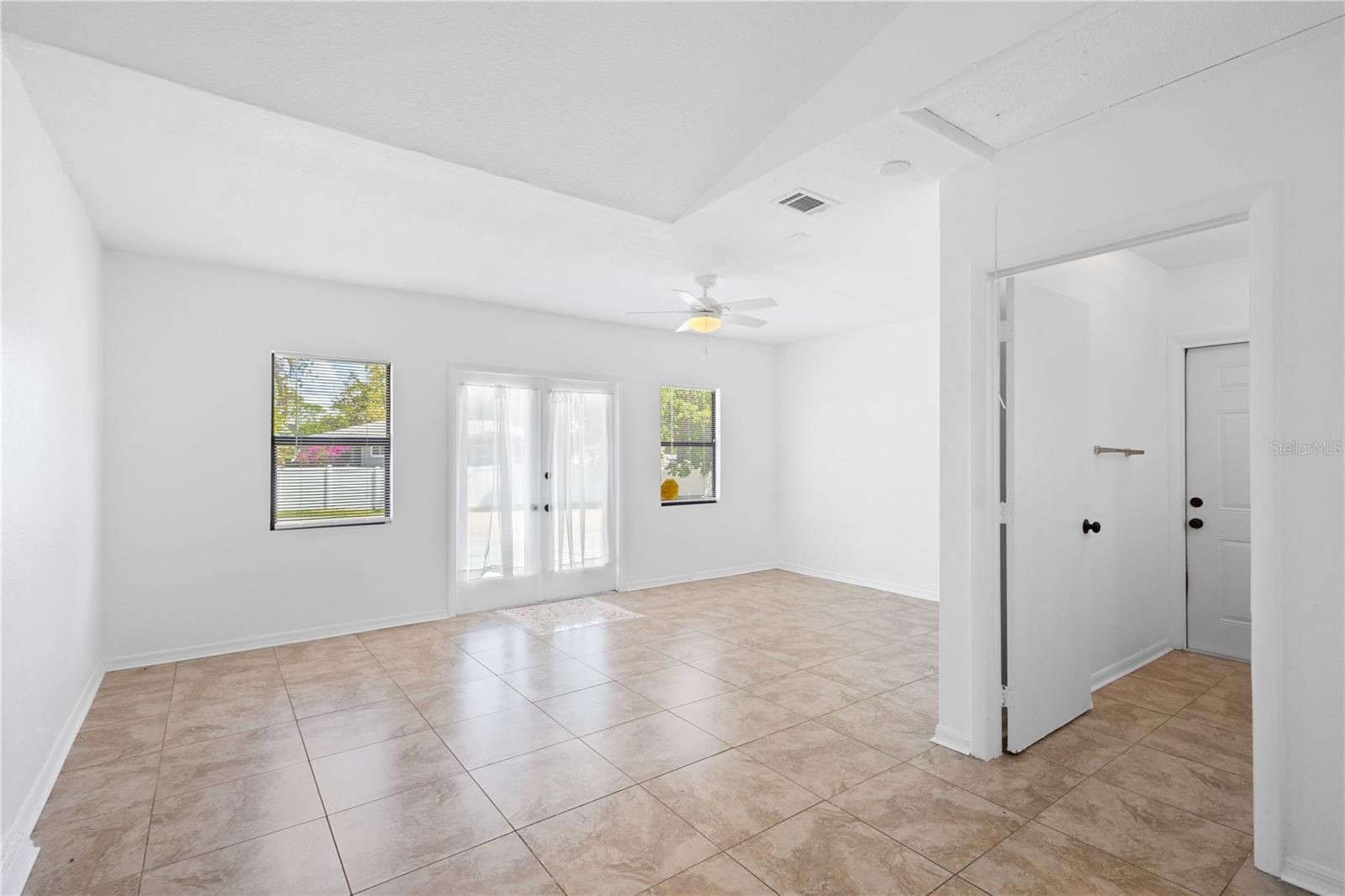 19723 MIDWAY BLVD, PORT CHARLOTTE, FL, 33948
