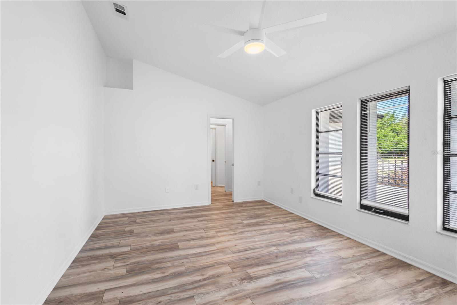 19723 MIDWAY BLVD, PORT CHARLOTTE, FL, 33948