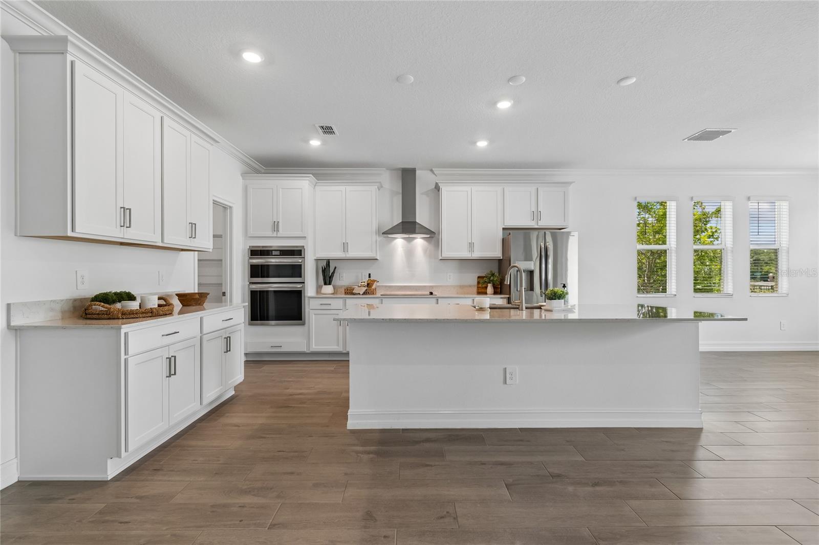 18238 PEARL VIEW PL, LUTZ, FL, 33548
